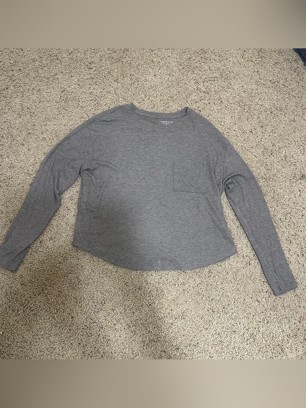 American Eagle Outfitters Women's Long Sleeve Heather Gray Pocket Tee